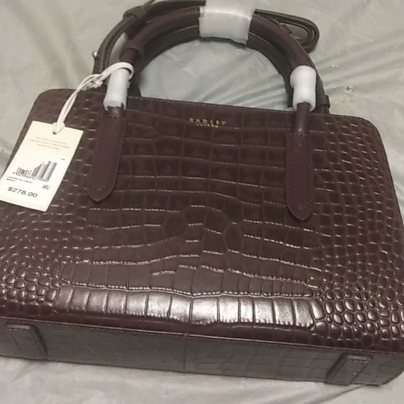 Accessory - Picture 5 of 6